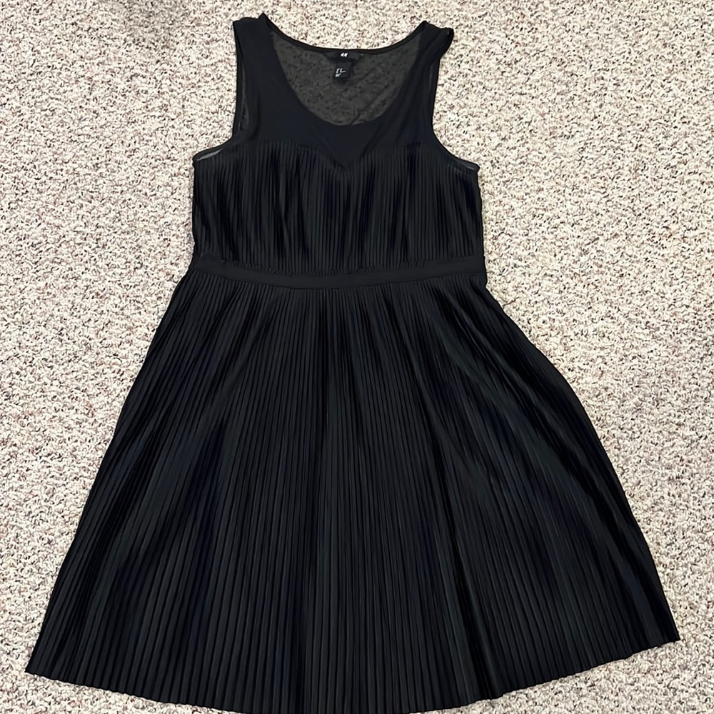 Adorable pleated LBD